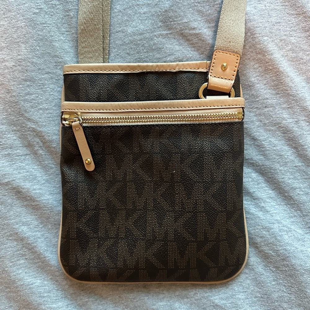 Michael Kors Crossbody